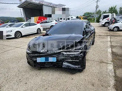 Photo 1 of 33: 2022 Kia EV6 — Korean insurance auction