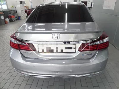 Photo 1 of 24: 2017 Honda Accord Hybrid — Korean insurance auction