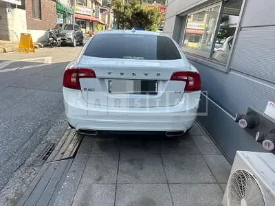 Photo 1 of 11: 2016 Volvo S60D4 — Korean insurance auction