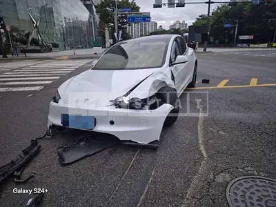 Photo 1 of 29: 2024 Tesla Model 3 Long Range — Korean insurance auction