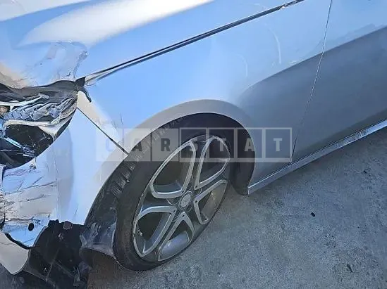 Photo 2 of 10: 2016 Mercedes-Benz E250 BlueTec 4Matic, VIN WDDHF9HBXGB306851 — Korean insurance auction