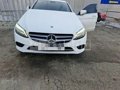 Photo 1 of 7: 2019 Mercedes-Benz C220 d, VIN WDDWF1EB0KR428468 — Korean insurance auction