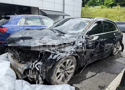Photo 1 of 37: 2022 Audi e-tron 55 quattro, VIN WAUZZZGE1NB036954 — Korean insurance auction