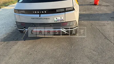 Photo 1 of 17: 2022 Hyundai IONIQ 5 — Korean insurance auction
