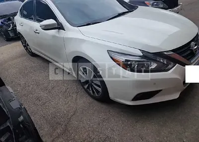 Photo 1 of 32: 2017 Nissan Altima 2.5, VIN 1N4AL3AP4HC100675 — Korean insurance auction