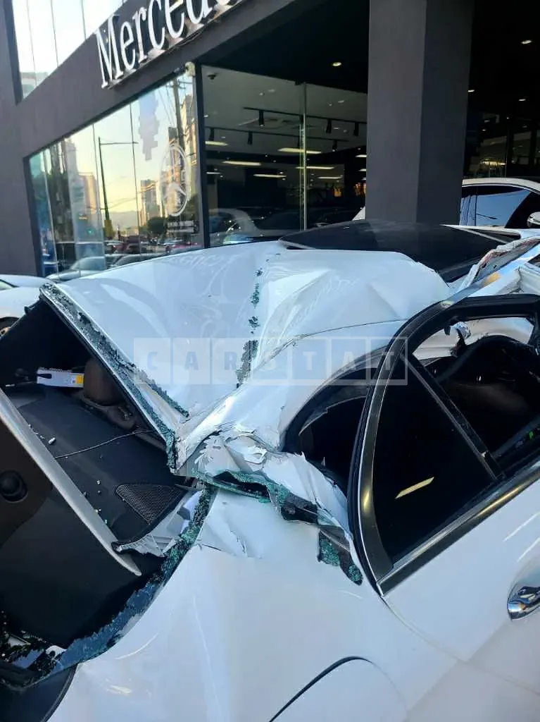 Photo 2 of 29: 2023 Mercedes-Benz E220 d 4Matic — Korean insurance auction