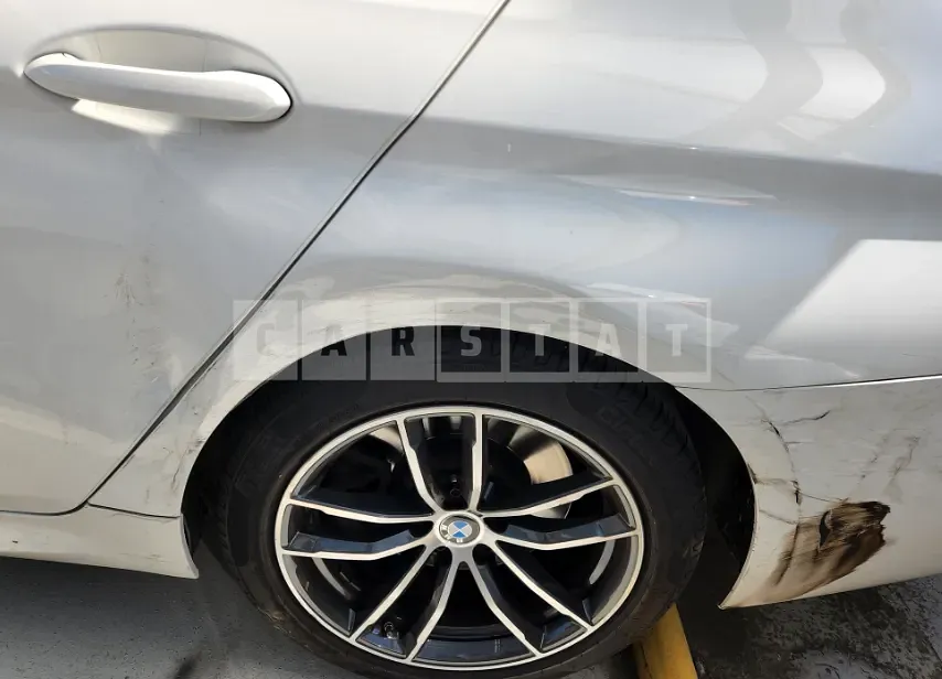 Photo 2 of 7: 2021 BMW 520i, VIN WBA11BH02MCF93995 — Korean insurance auction