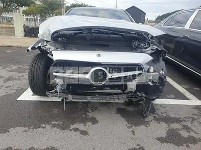 Photo 1 of 7: 2022 Mercedes-Benz C220, VIN W1KAF5BBXNF036996 — Korean insurance auction