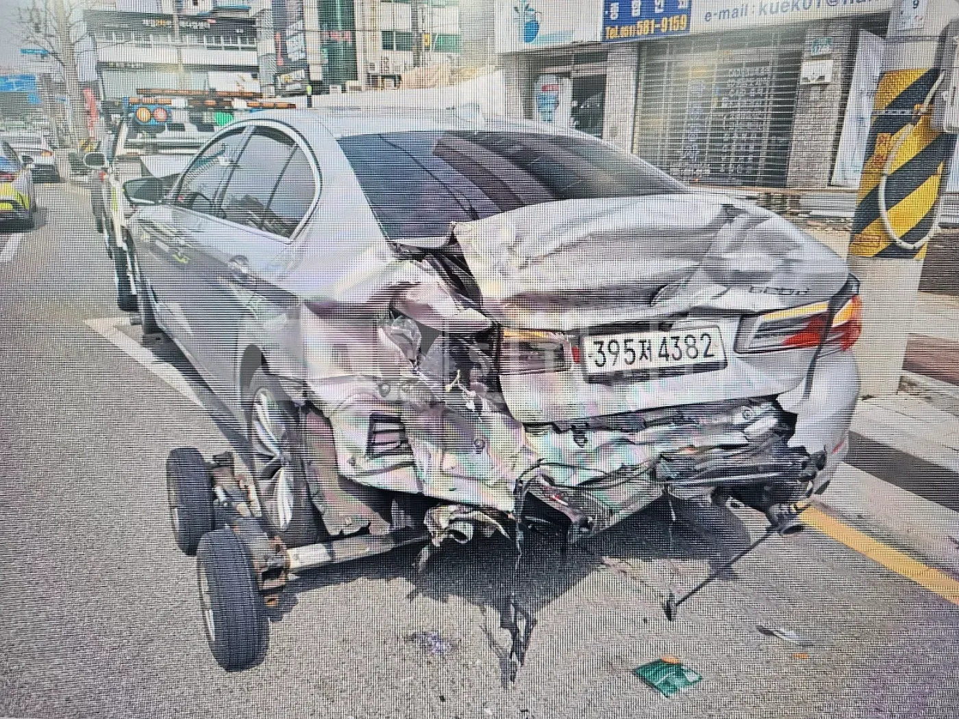 Photo 2 of 12: 2020 BMW 520d Luxury, VIN WBAJF3108LCD38834 — Korean insurance auction