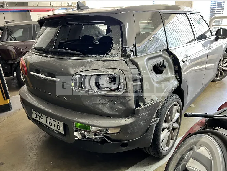 Photo 2 of 11: 2016 MINI Cooper Clubman, VIN WMWLN510XG2B27296 — Korean insurance auction
