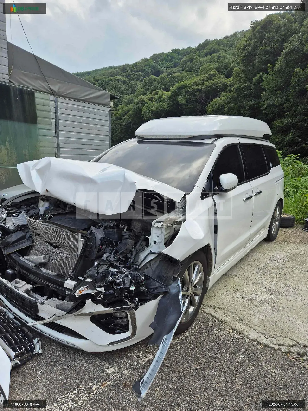 Photo 2 of 22: 2019 Kia Carnival High Limousine, VIN KNAME811BLS632242 — Korean insurance auction