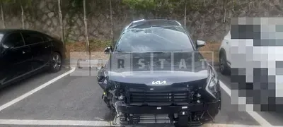 Photo 1 of 13: 2023 Kia Sportage Hybrid — Korean insurance auction