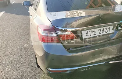 Photo 1 of 20: 2017 Honda Accord 2.4, VIN 1HGCR2680HA513878 — Korean insurance auction
