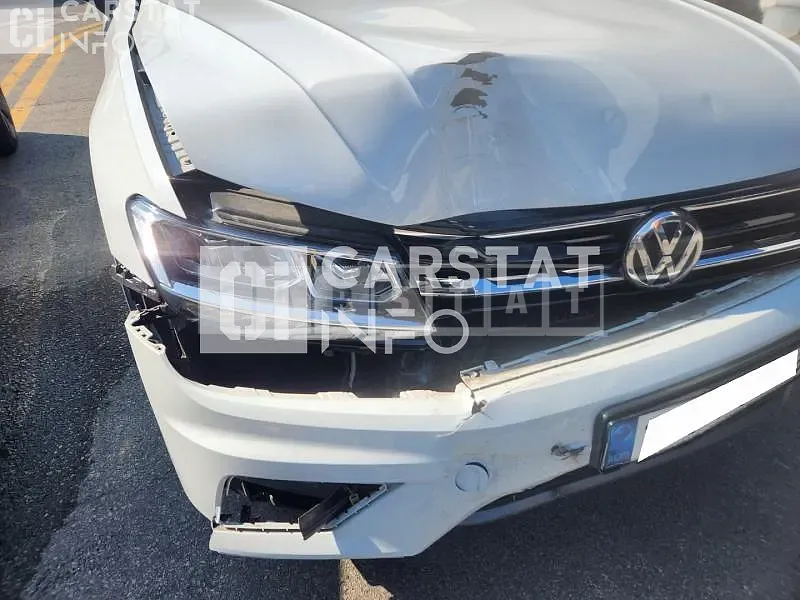 Photo 2 of 29: 2020 Volkswagen Tiguan 2.0 TDI, VIN WVGZZZ5NZLW905511 — Korean insurance auction