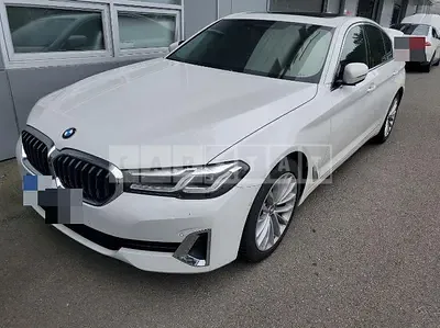 Photo 1 of 48: 2021 BMW 520d — Korean insurance auction