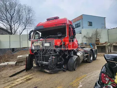Photo 1 of 38: 2016 BMW Tractor /Iveco 6X2 Tractor, VIN WJMS2NTH6GC351231 — Korean insurance auction