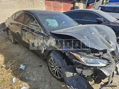 Photo 1 of 9: 2020 Lexus ES300h — Korean insurance auction