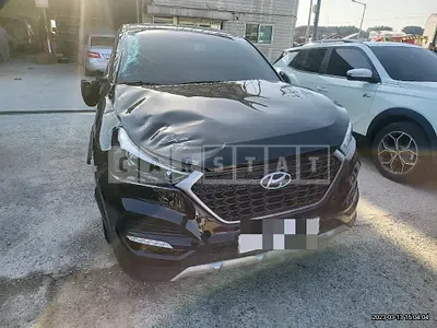 Photo 1 of 13: 2017 Hyundai Tucson TL 1.7, VIN KMHJ2815GJU596150 — Korean insurance auction