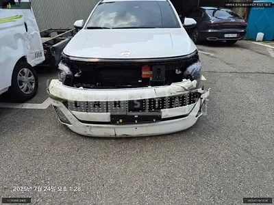 Photo 1 of 18: 2024 Hyundai Kona Electric, VIN KMHHE816FRU007006 — Korean insurance auction