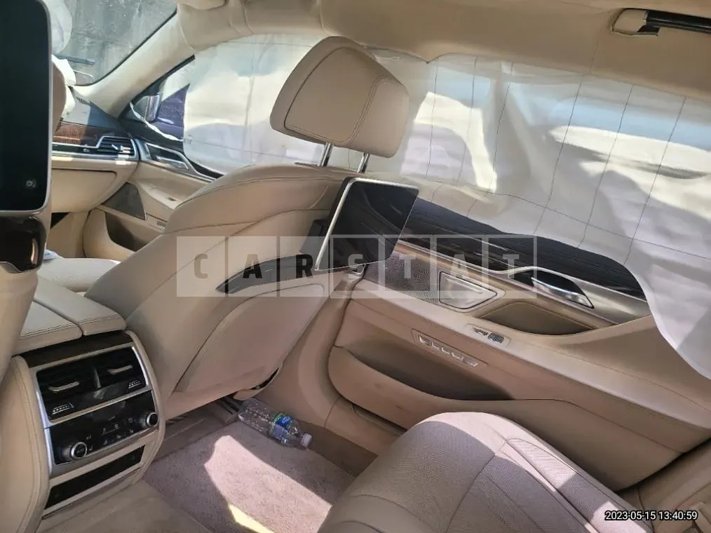 Photo 2 of 16: 2016 BMW 750Li xDrive, VIN WBA7F2100GG523489 — Korean insurance auction