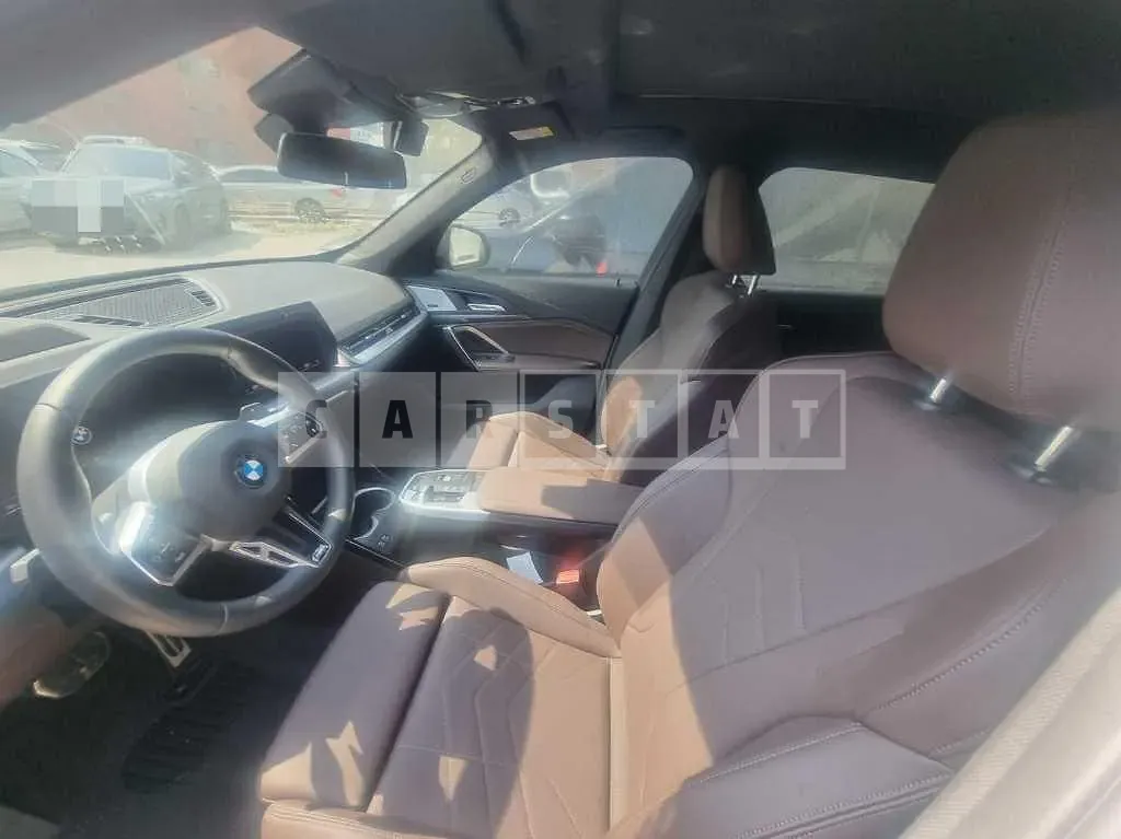 Photo 2 of 20: 2023 BMW X1 sDrive20i — Korean insurance auction