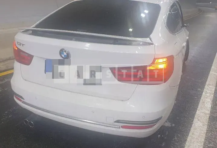 Photo 2 of 14: 2016 BMW 320d Gran Turismo — Korean insurance auction