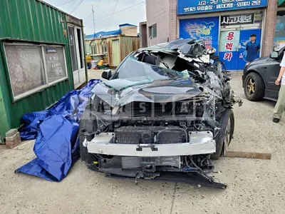 Photo 1 of 19: 2023 Hyundai Modern Ionic 6, VIN KMHM341CPPA009070 — Korean insurance auction