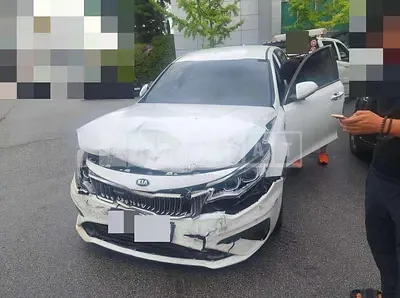 Photo 1 of 14: 2019 Kia K5 — Korean insurance auction