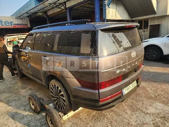 Photo 2 of 34: 2024 Hyundai Santa Fe — Korean insurance auction