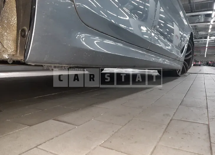 Photo 2 of 50: 2018 BMW 530i, VIN WBAJD3104JB255438 — Korean insurance auction