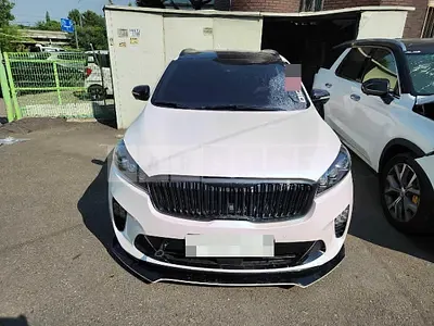 Photo 1 of 20: 2019 Kia Sorento — Korean insurance auction