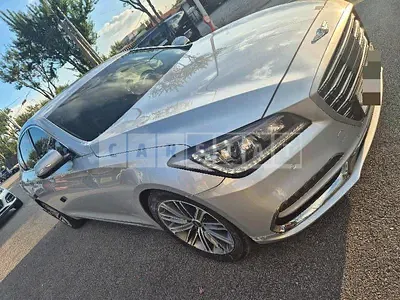 2017 GENESIS G80