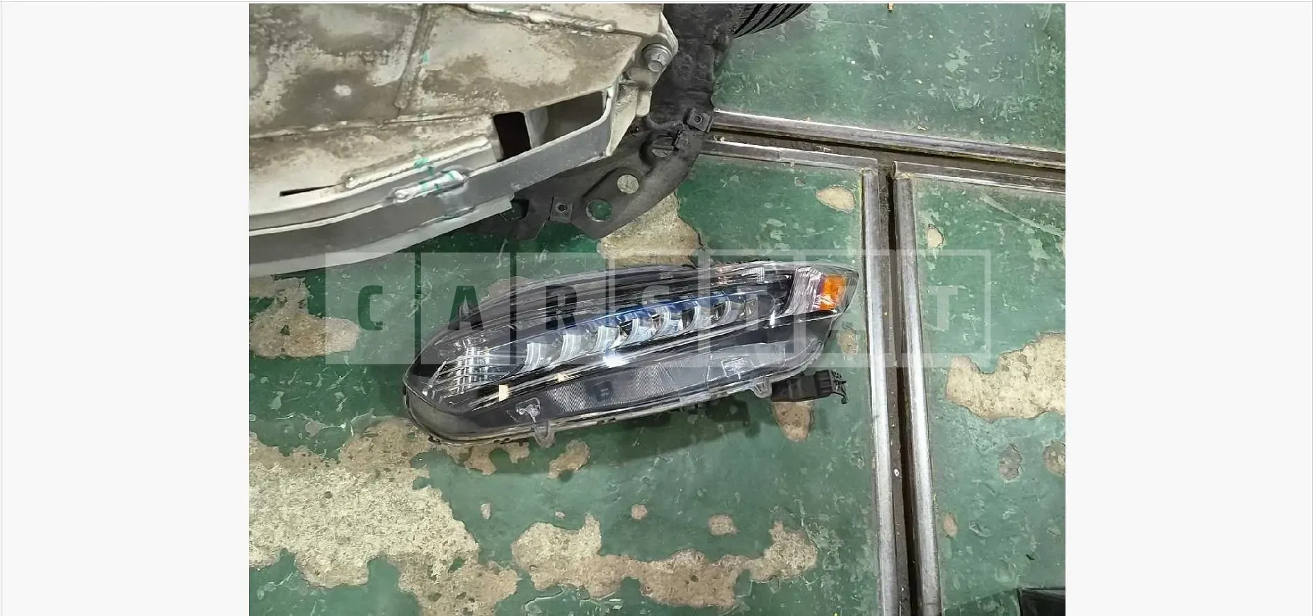 Photo 2 of 2: 2018 Honda (parts) Accord Hybrid L Headlamp — Korean insurance auction