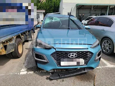 Photo 1 of 9: 2017 Hyundai Kona 1.6, VIN KMHK4815GJU022031 — Korean insurance auction