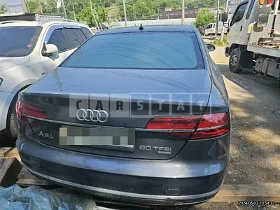 Photo 1 of 37: 2015 Audi A8L 60 TFSI quattro, VIN WAUZZZ4H9FN009984 — Korean insurance auction