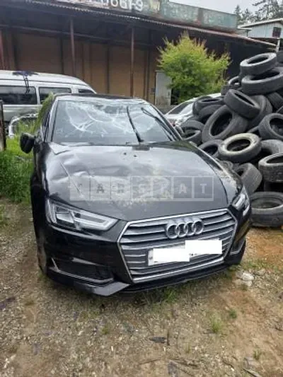 Photo 1 of 8: 2019 Audi A4 40 TFSI — Korean insurance auction