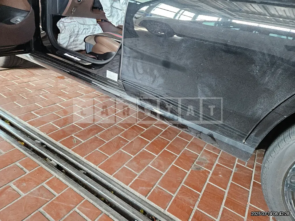 Photo 2 of 76: 2021 Mercedes-Benz E350 4Matic — Korean insurance auction