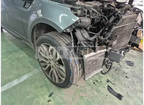Photo 2 of 33: 2016 Land Rover Range Rover Sports 3.0d — Korean insurance auction