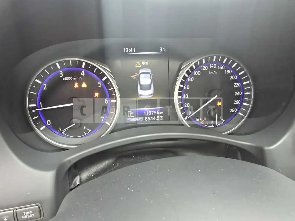 Photo 2 of 32: 2016 Infiniti Q50 2.2d — Korean insurance auction