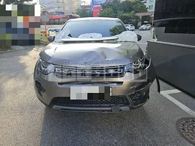 Photo 1 of 29: 2017 Land Rover Discovery Sport 2.0d — Korean insurance auction