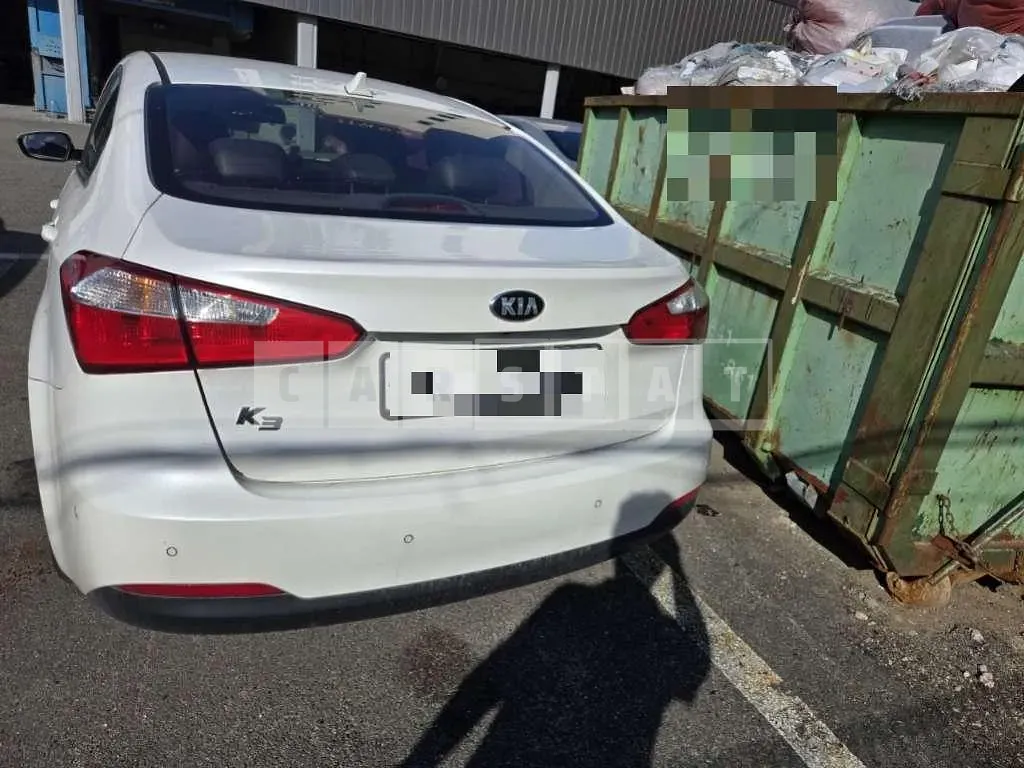 Photo 2 of 9: 2015 Kia Cz — Korean insurance auction