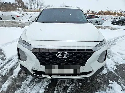 Photo 1 of 44: 2018 Hyundai Santa Fe TM — Korean insurance auction