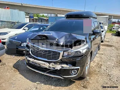 Photo 1 of 16: 2016 Kia Carnivals, VIN KNAMC81ABGS218483 — Korean insurance auction
