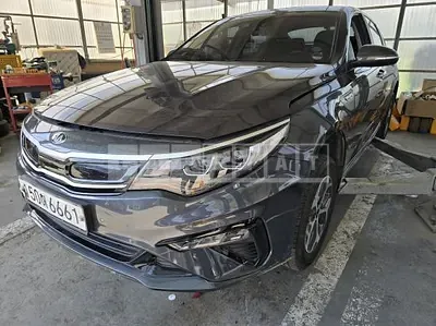 Photo 1 of 10: 2020 Kia K5 — Korean insurance auction