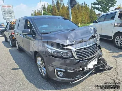 Photo 1 of 16: 2018 Kia Carnival, VIN KNAMC81ABJS364491 — Korean insurance auction