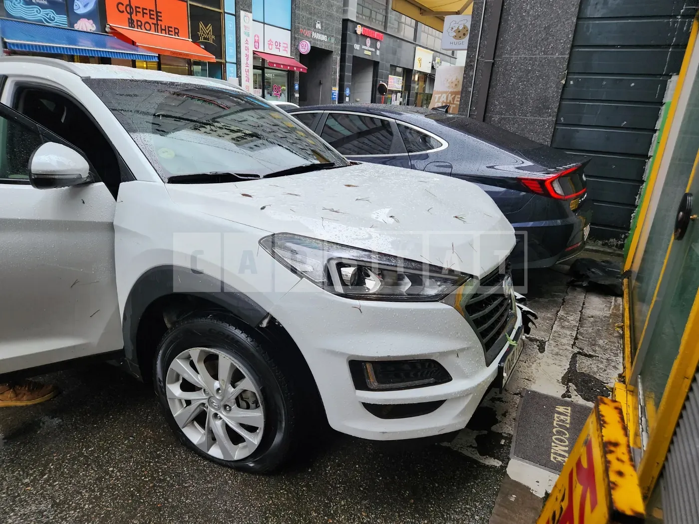 Photo 2 of 14: 2020 Hyundai Tucson — Korean insurance auction