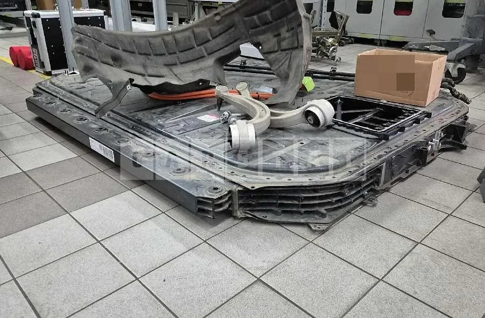 Photo 2 of 15: 2022 Audi (parts) e-tron Battery — Korean insurance auction