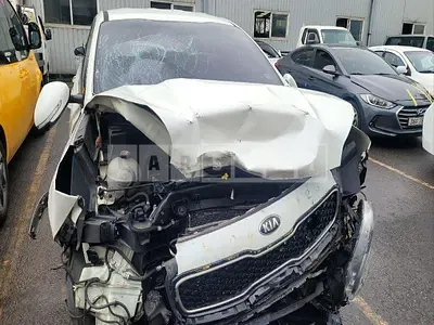 Photo 1 of 6: 2016 Kia Sportage — Korean insurance auction