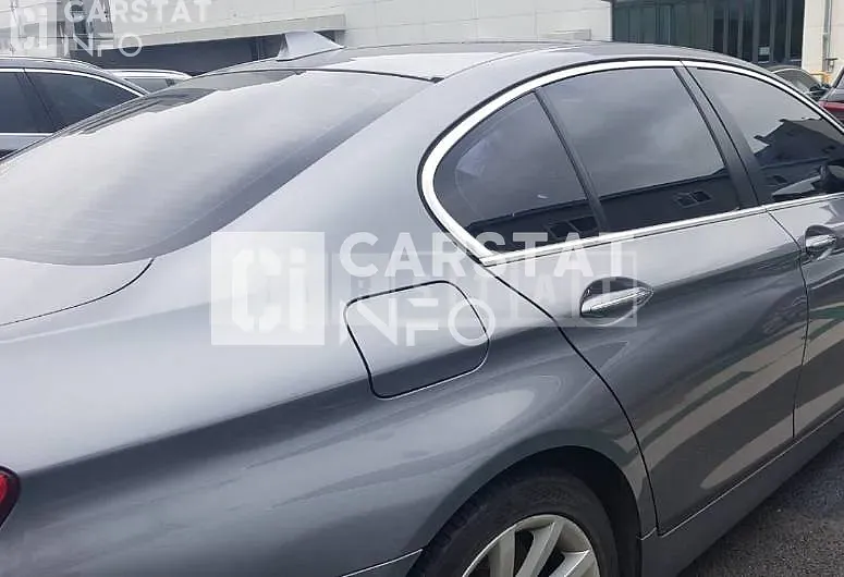 Photo 2 of 5: 2014 BMW Calm 528i — Korean insurance auction