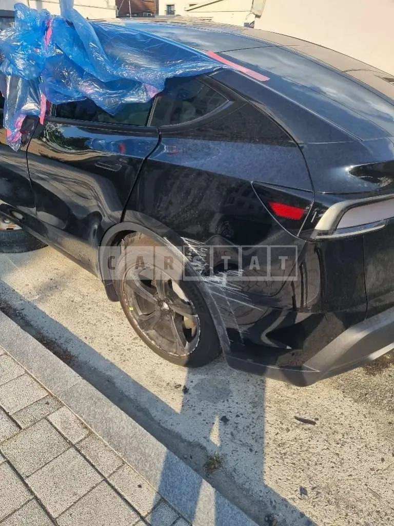 Photo 2 of 27: 2025 Tesla Model Y RWD — Korean insurance auction